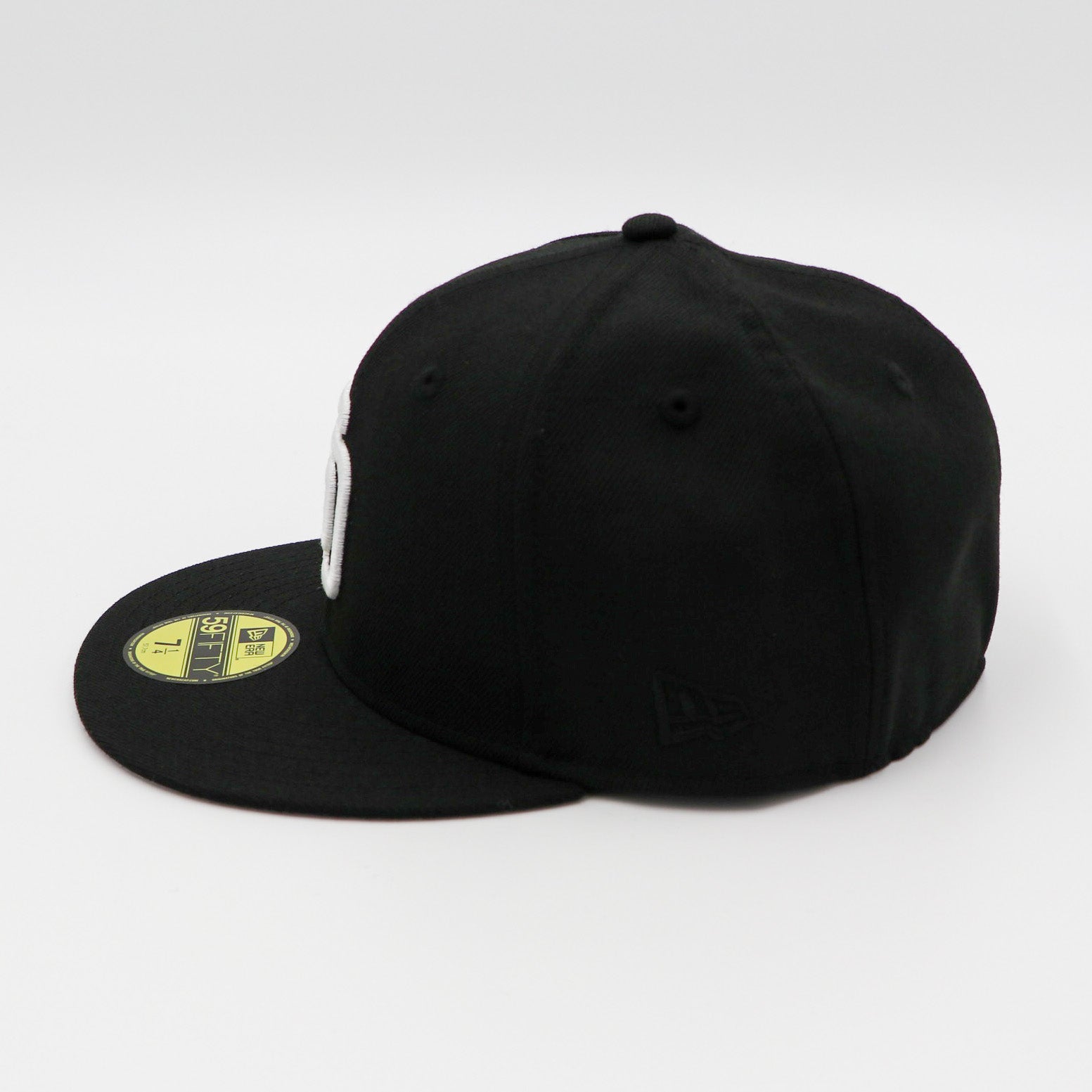 New Era San Diego Padres Fitted Black White Logo – Caliwearsd New Era San Diego Padres Fitted Black White Logo – Caliwearsd