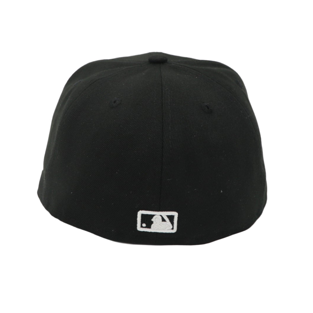 New Era 59Fifty Chicago White Sox Black Authentic On-Field Outline