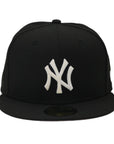 New Era 59Fifty MLB New York Yankees Basic Black and White Fitted Hat