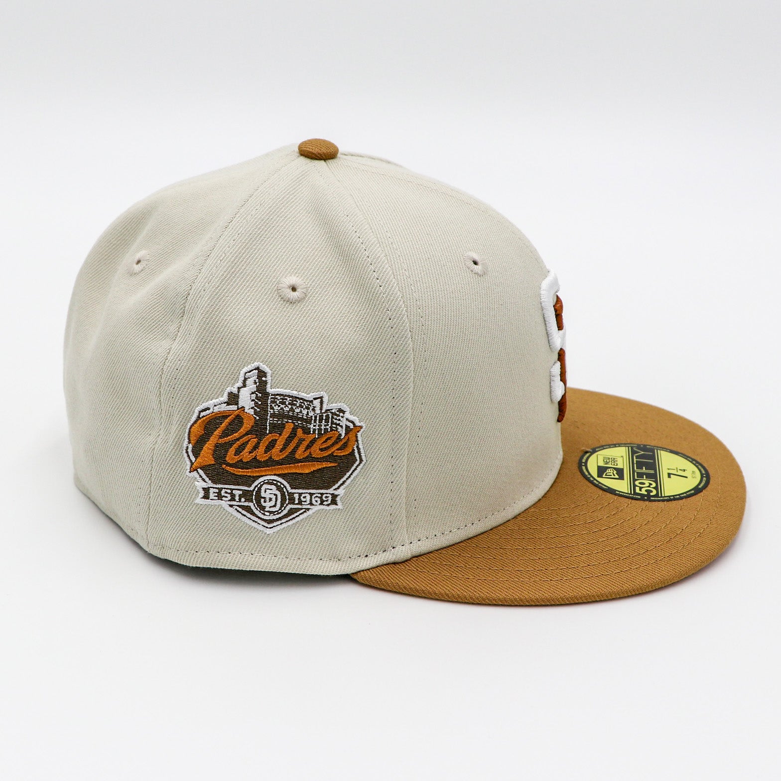 New Era San Diego Padres Khaki/Dark Brown Swinging Friar 59FIFTY Fitte