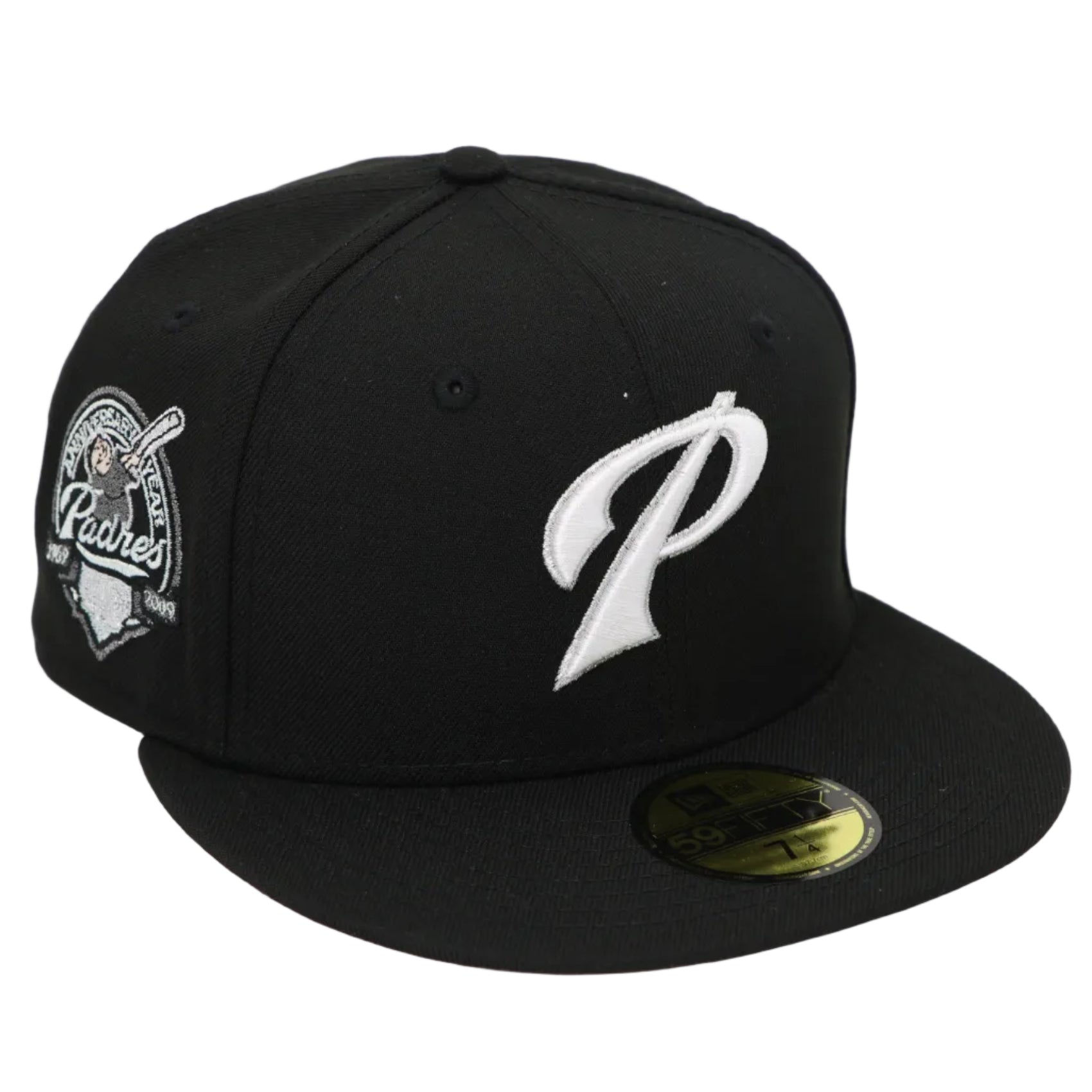 Black baseball cap with a logo on a white background